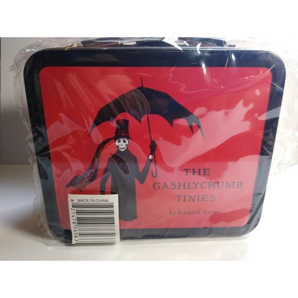 Edward Gorey The Gashlycrumb Tinies Red Metal Lunchbox Tin 2003 Gothic Spooky - Picture 6 of 10